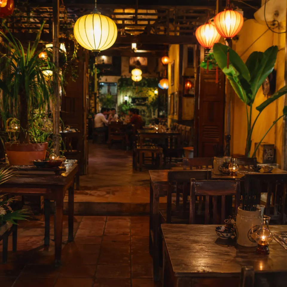 Đầu bếp tại nhà hàng